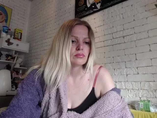 AngelAlone from BongaCams is Freechat