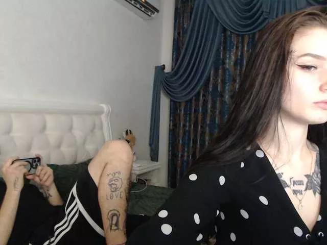 cat1family from BongaCams is Freechat