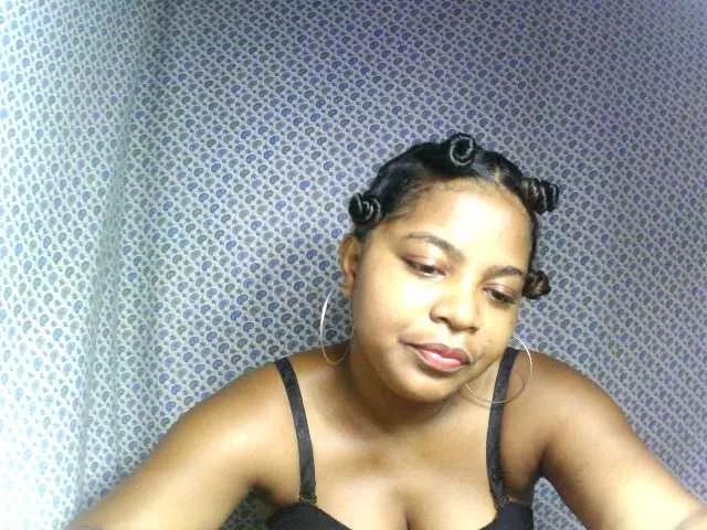 elisah from BongaCams is Freechat