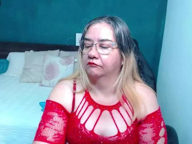 scarlett-dubois from BongaCams is Freechat