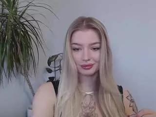 camilaxkitty from CamSoda is Freechat