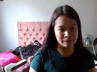 gyrlmaturee from CamSoda is Freechat