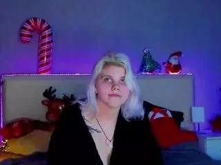 joannlowe from CamSoda is Freechat