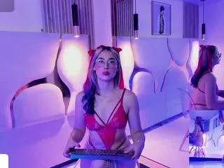 lunamjs1 from CamSoda is Freechat