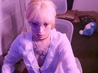 madcatberry from CamSoda is Freechat