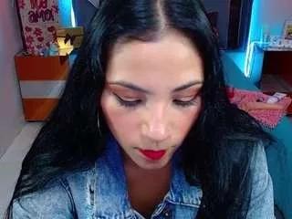 mollyrosse from CamSoda is Freechat