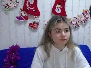 tinaredly from CamSoda is Freechat