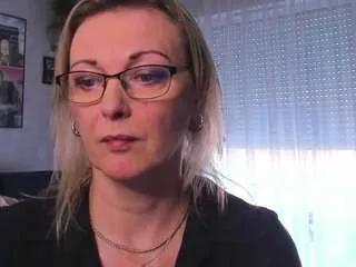 vanessasoft from CamSoda is Freechat