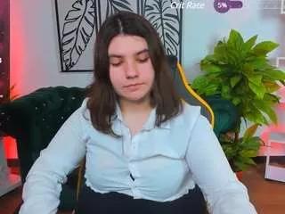 violashy from CamSoda is Freechat