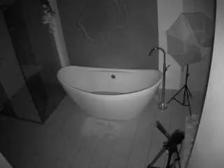 voyeurcam-casa-salsa-bathroom-5 from CamSoda is Freechat