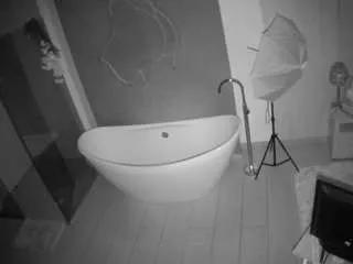 voyeurcam-casa-salsa-bathroom-5 from CamSoda is Freechat