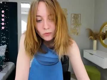 adelina_cowell from Chaturbate is Freechat