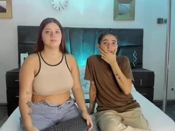 andreaandkarina from Chaturbate is Freechat