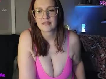 boredbustyhousewife from Chaturbate is Freechat