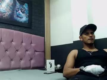 chris_dick23 from Chaturbate is Freechat