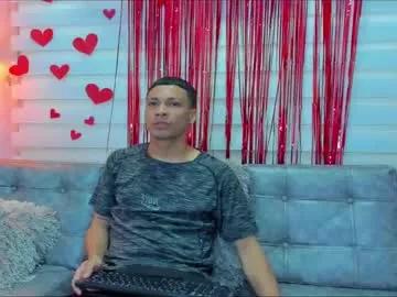 dave_skinnycum from Chaturbate is Freechat