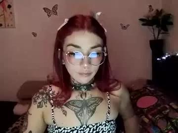 emilywhitee_ from Chaturbate is Freechat