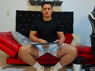 julian_wallace from Chaturbate is Freechat