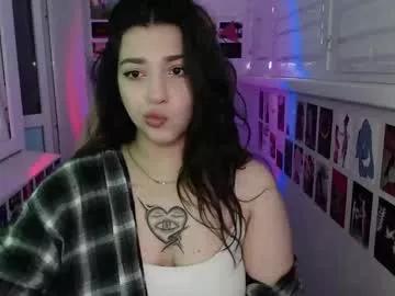 latina_mia from Chaturbate is Freechat