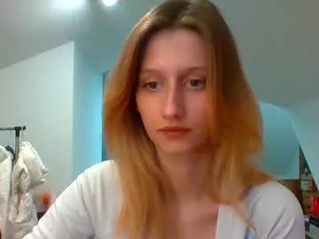 luna_xsensual from Chaturbate is Freechat