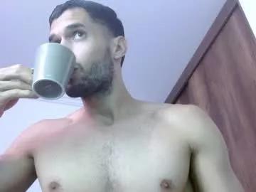 noah_jhonsonn from Chaturbate is Freechat