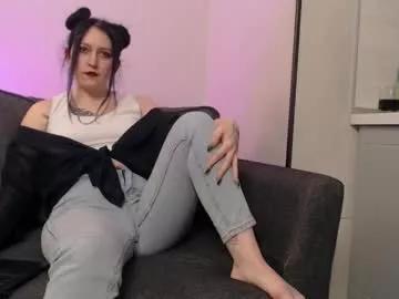 pretty_kriass from Chaturbate is Freechat