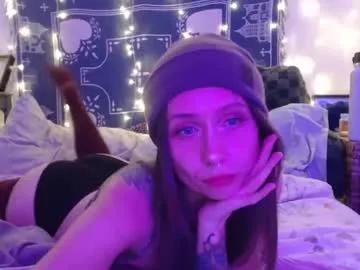 Photos of wingardiumleveveosa from Chaturbate is Freechat