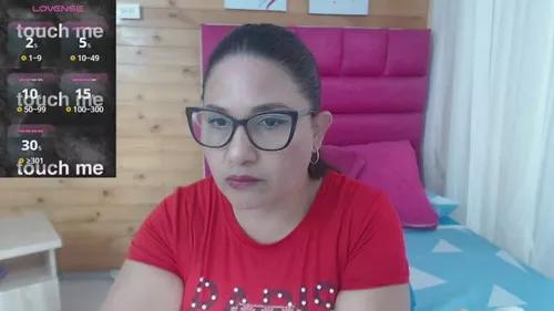 alexamilfhot from Cherry is Freechat