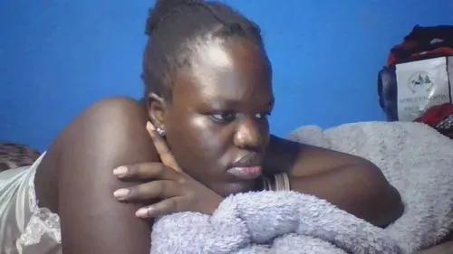 blackqeen from Cherry is Freechat