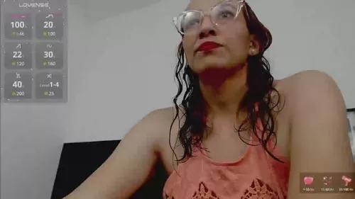 islarose83 from Cherry is Freechat