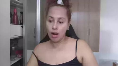 roxanalove from Cherry is Freechat