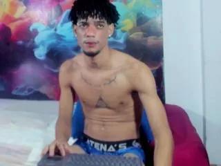 angello_burk from Flirt4Free is Freechat