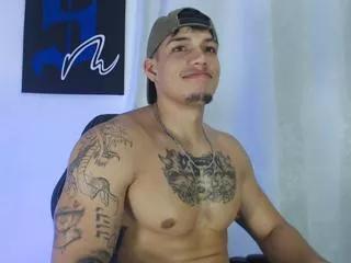 axel_tylor from Flirt4Free is Freechat