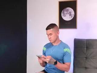 david_fetish from Flirt4Free is Freechat