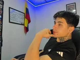 drake_thomsoon from Flirt4Free is Freechat