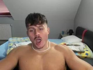 noah_sandler from Flirt4Free is Freechat