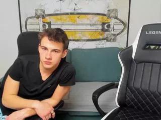 simeon_randy from Flirt4Free is Freechat