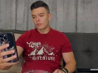 yake_tyler from Flirt4Free is Freechat