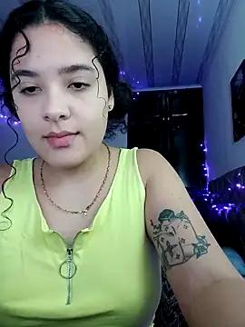 19XimenaCurly from StripChat is Freechat