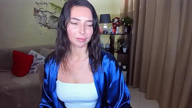 AlenaJuly from StripChat is Freechat