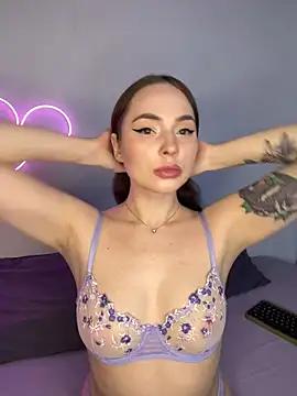 AlexaSpark from StripChat is Freechat