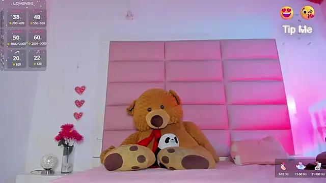 Briannaa_05 from StripChat is Freechat