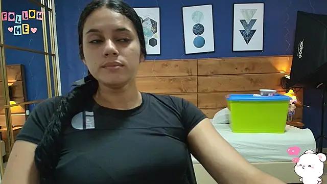 dahiana_spark from StripChat is Freechat