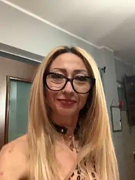 Photos of harleyejoker1 from StripChat is Freechat