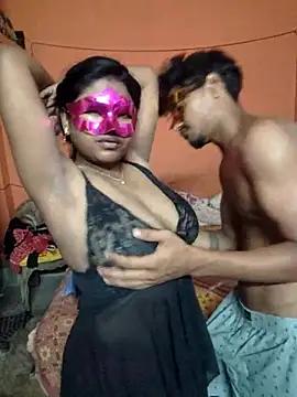 Indiancouplehub from StripChat is Freechat