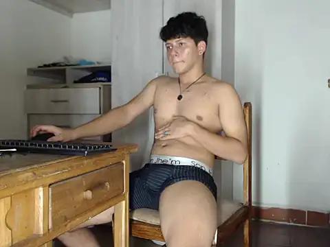 max--miller from StripChat is Freechat