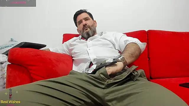 Maxi_TheBigDaddy from StripChat is Freechat