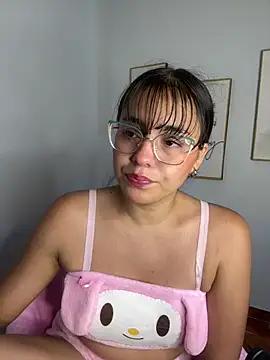 megan_cl from StripChat is Freechat