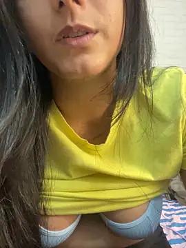 Odette_Collins from StripChat is Freechat