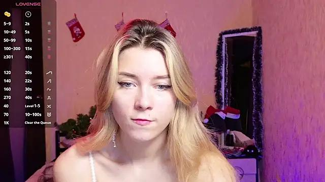 OliviaMur from StripChat is Freechat